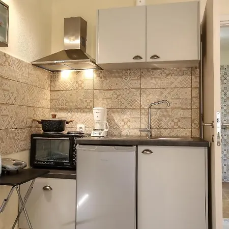 Navigator - Bed and breakfast Acharavi (Corfu)